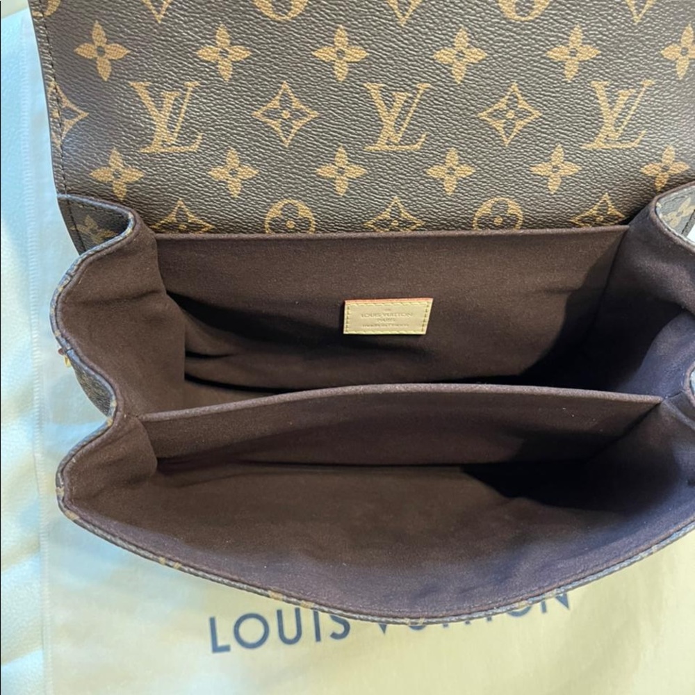 Louis Vuitton Pochette MΓ©tis in Monogram - Picture 6 of 6
